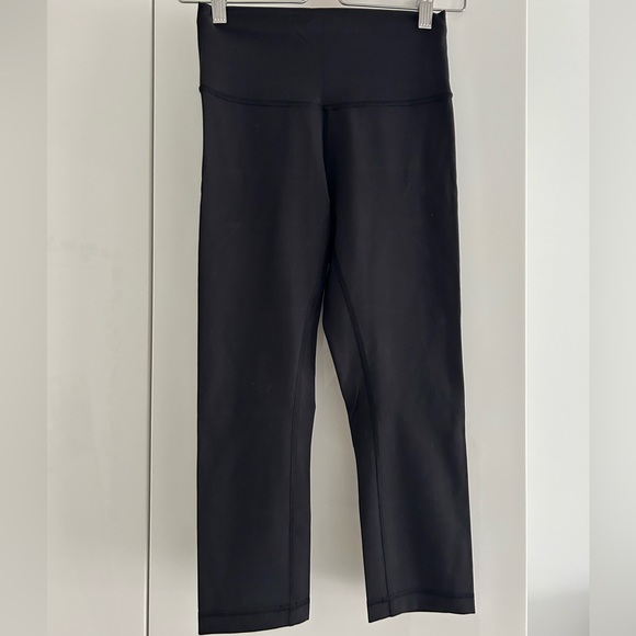 Black lululemon leggings size 6 - Picture 1 of 3